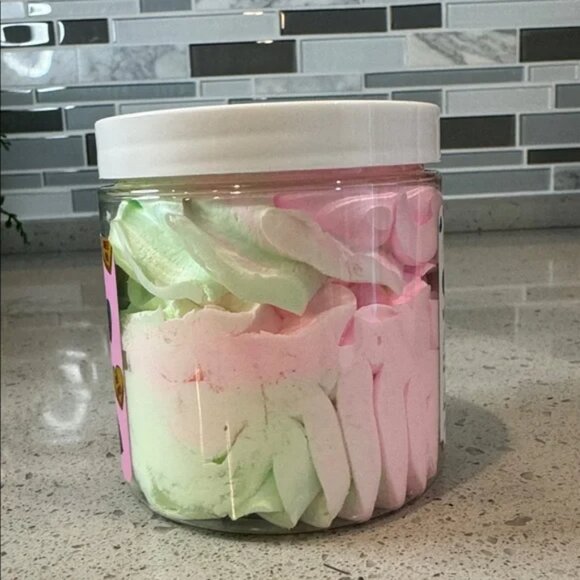 AMINNAH - XOXO Whipped Foaming Soap - Picture 3 of 3